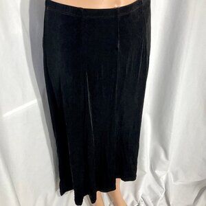 Citiknits Size Small Black Midi Skirt